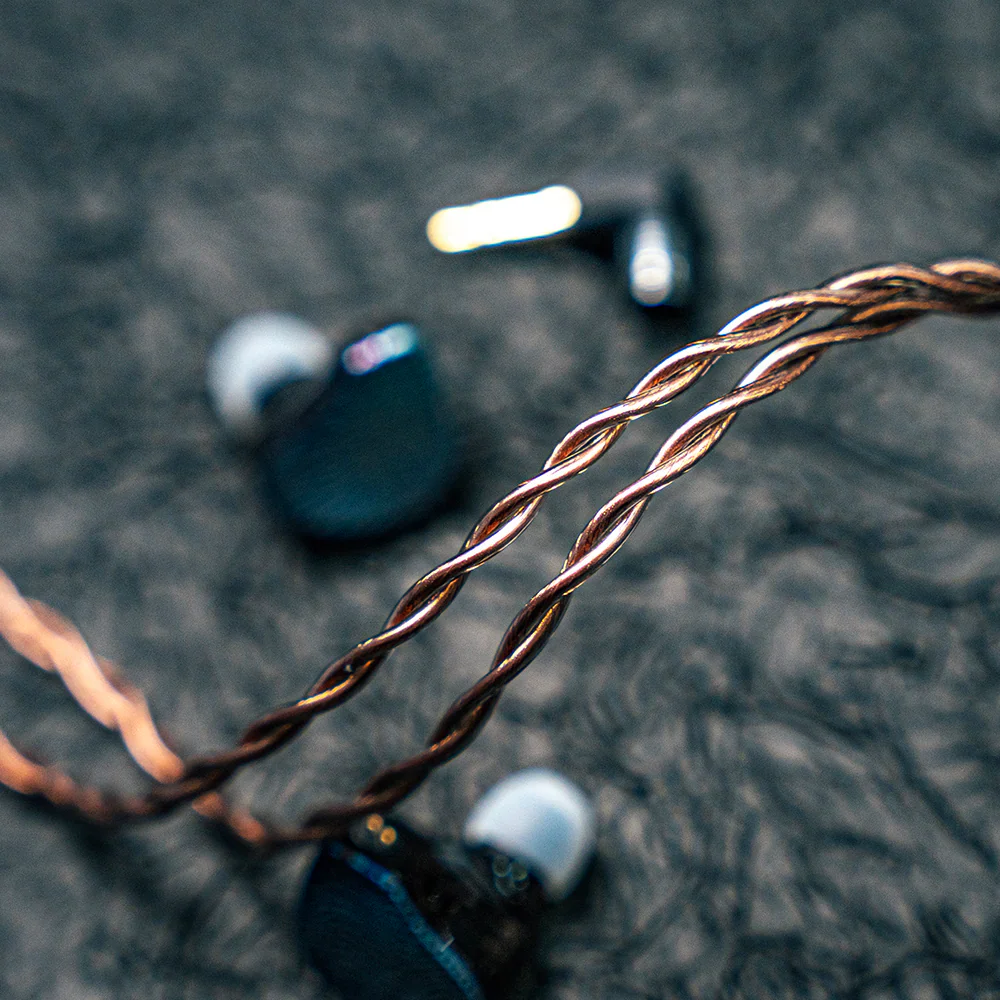 7HZ Aurora IEM - Image 10