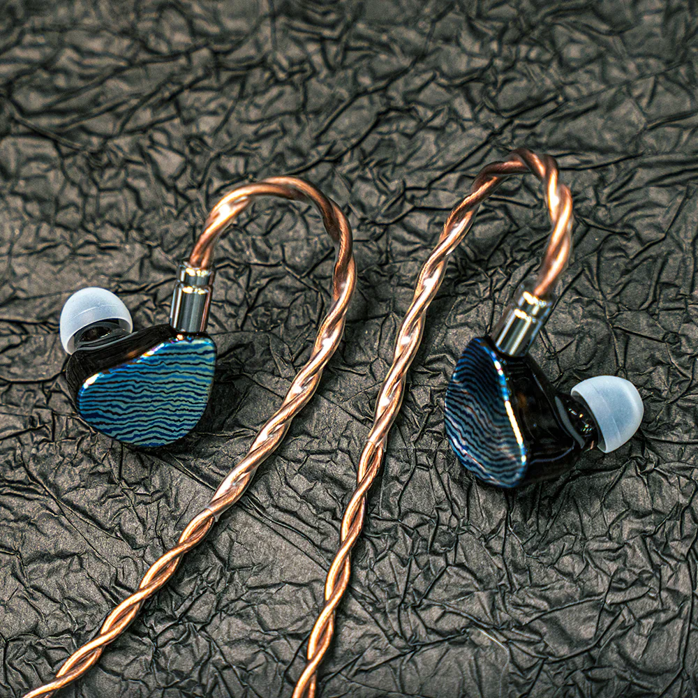 7HZ Aurora IEM - Image 11