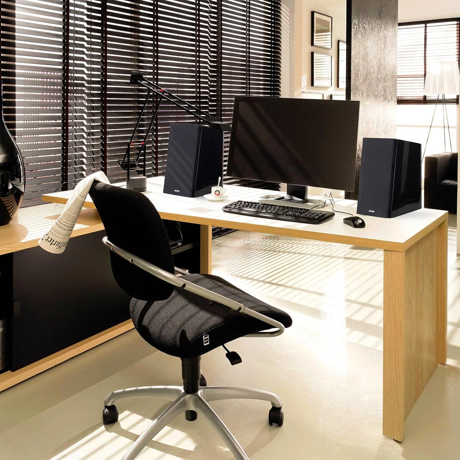 Edifier R2000DB Powered Bluetooth Bookshelf Speaker - Image 5