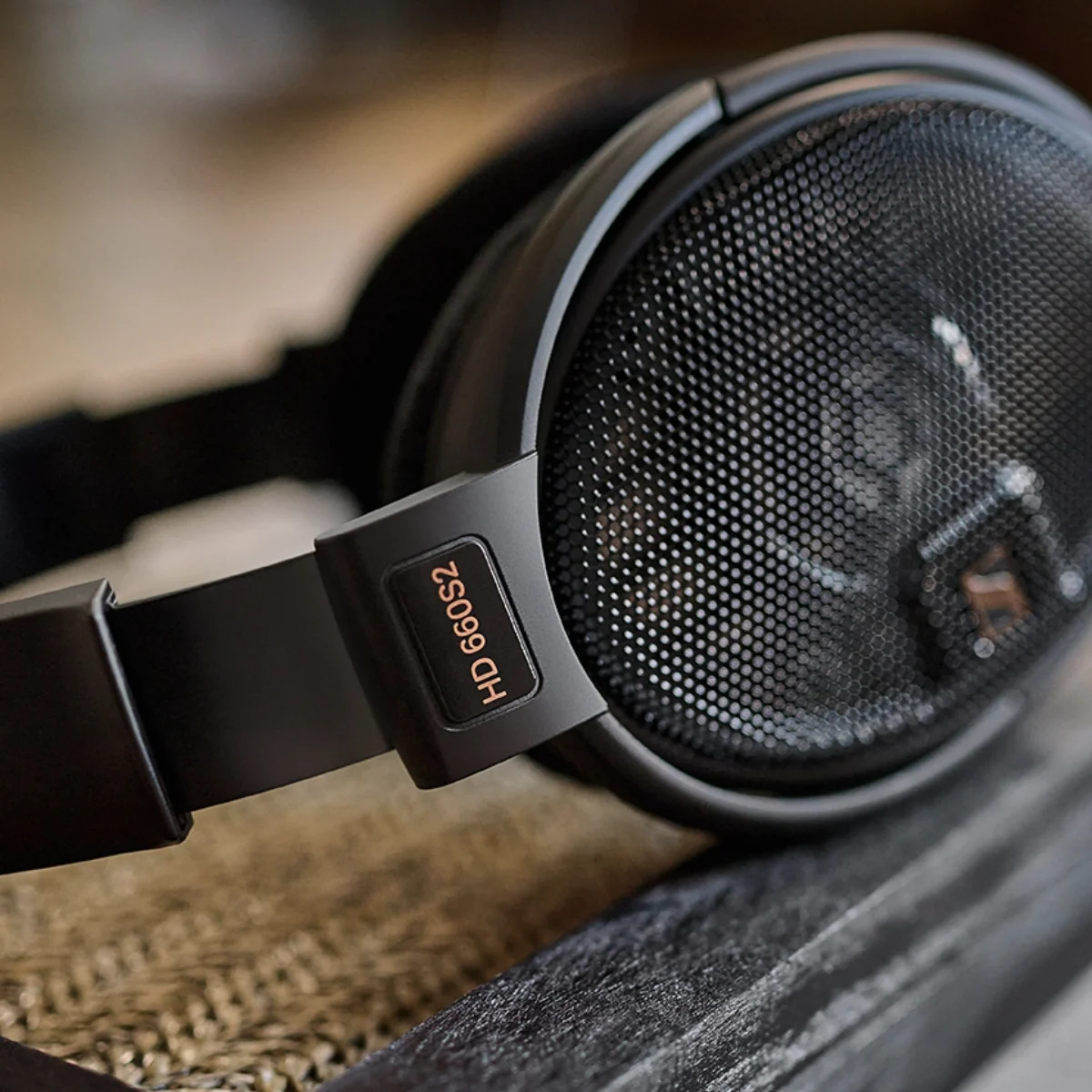 Sennheiser HD 660S2 Open Back Headphones - Image 11