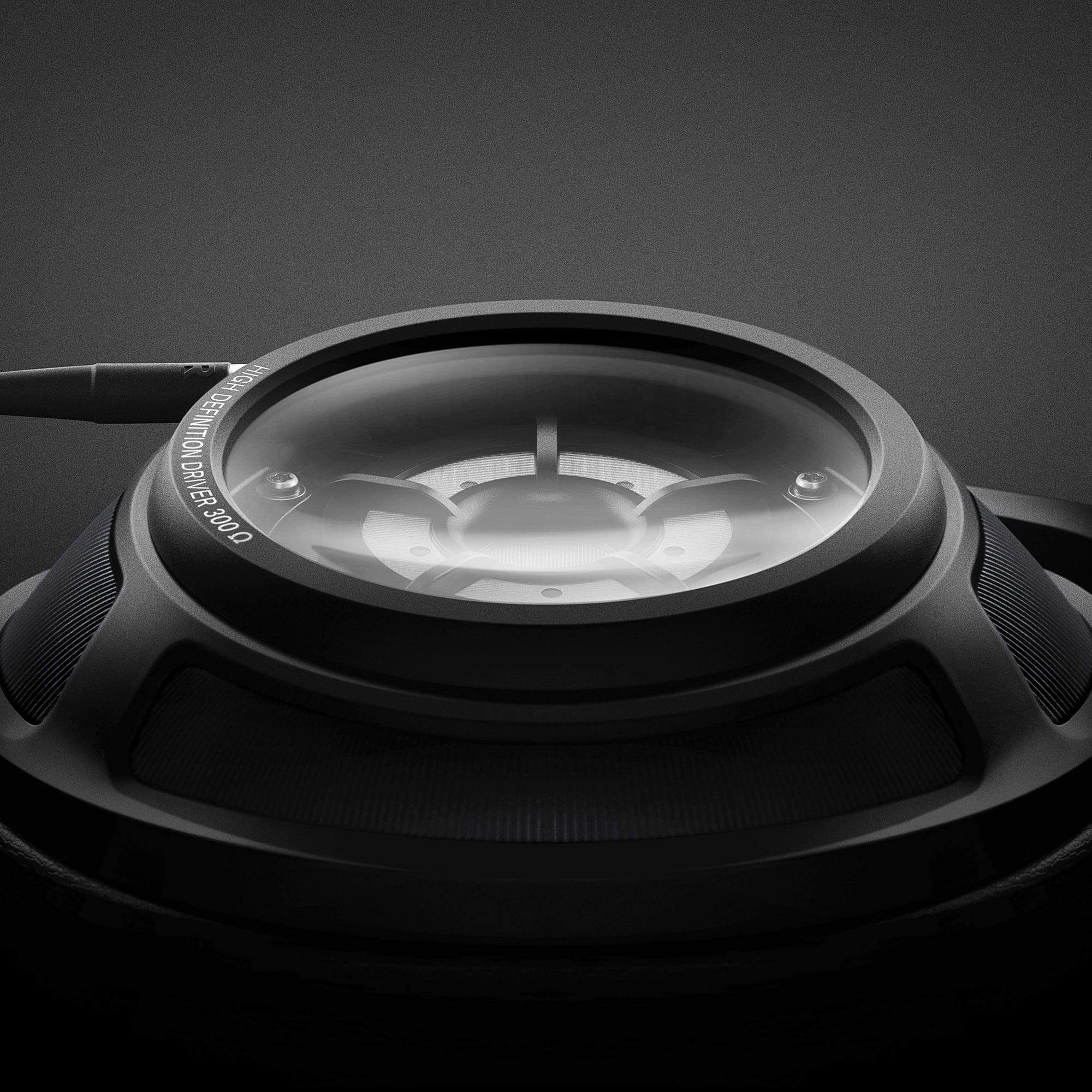 Sennheiser HD 820 Closed Back Headphones - Image 6