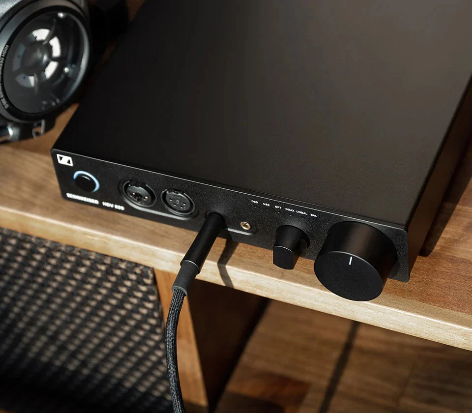 Sennheiser HDV820 DAC and Headphone Amplifier - Image 6