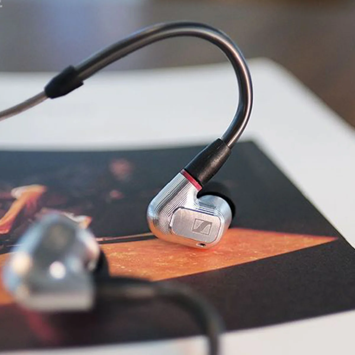 Sennheiser IE 900 IEM - Image 13