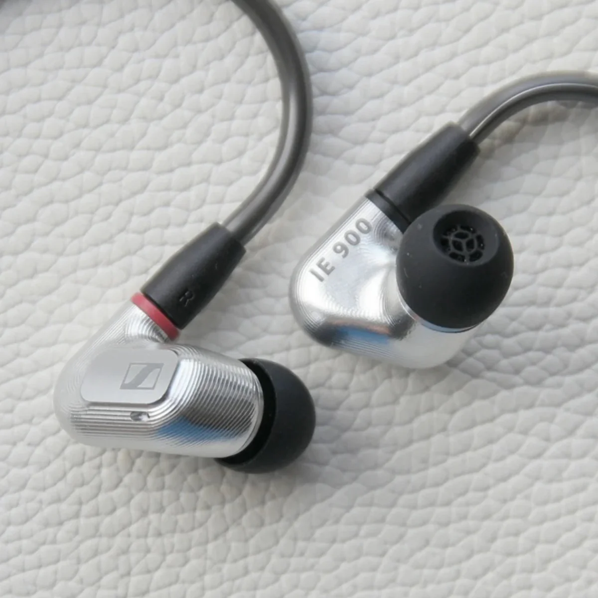 Sennheiser IE 900 IEM - Image 14